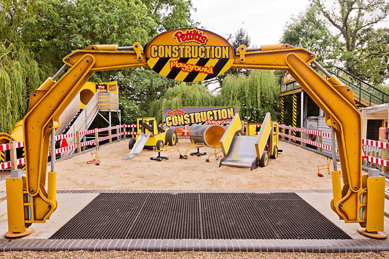 construction playground at pettitts adventure park